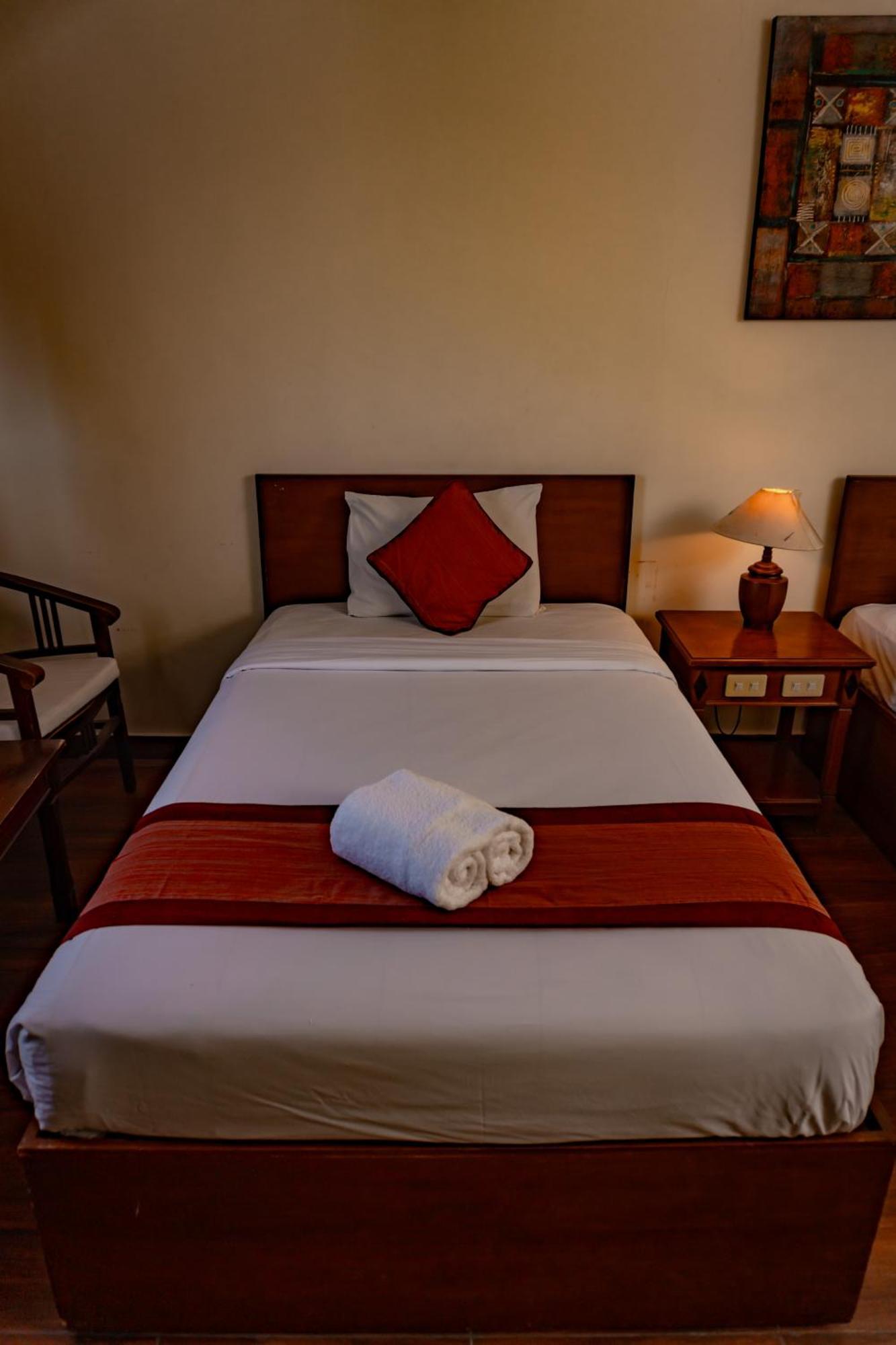 Hotel Puri Dibia Kuta Кута Экстерьер фото